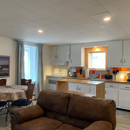 Appartement Chez Leon Grandes-Bergeronnes Buitenkant foto