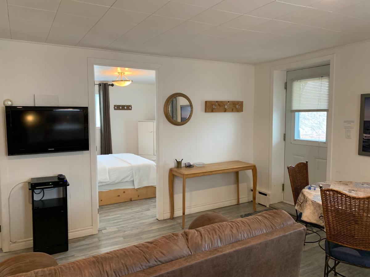 Appartement Chez Leon Grandes-Bergeronnes Buitenkant foto